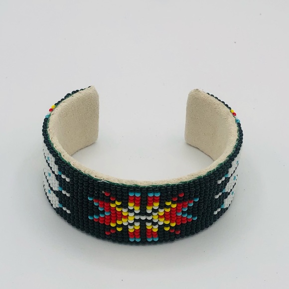 SOLD NATIVE AMERICAN STYLE CUFF BRACELET - Picture 3 of 8